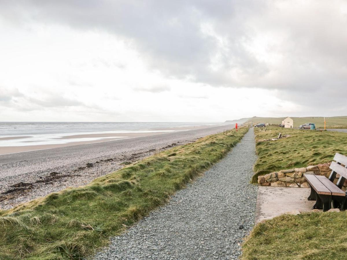 Combe Cottage Millom Bagian luar foto
