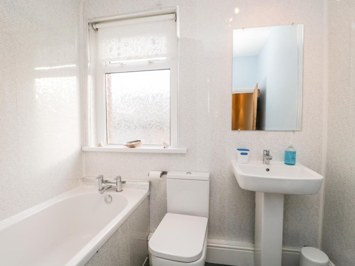 Combe Cottage Millom Bagian luar foto